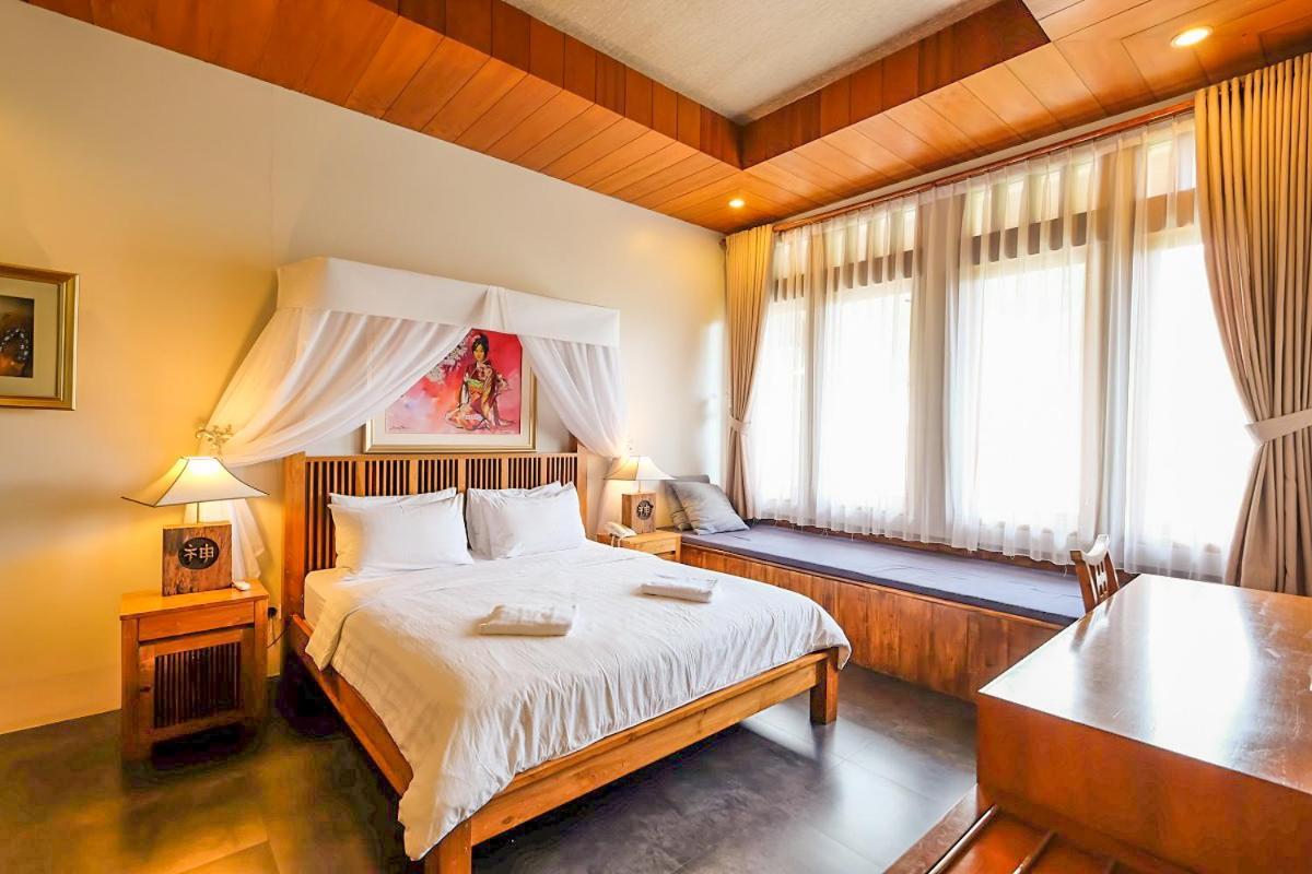Rumah Stroberi Organic Farm & Family Lodge Лембанг Екстер'єр фото